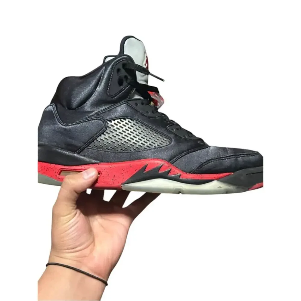 Air Jordan 5 Retro Satin Bred - Black/University Red 136027-006 size 12